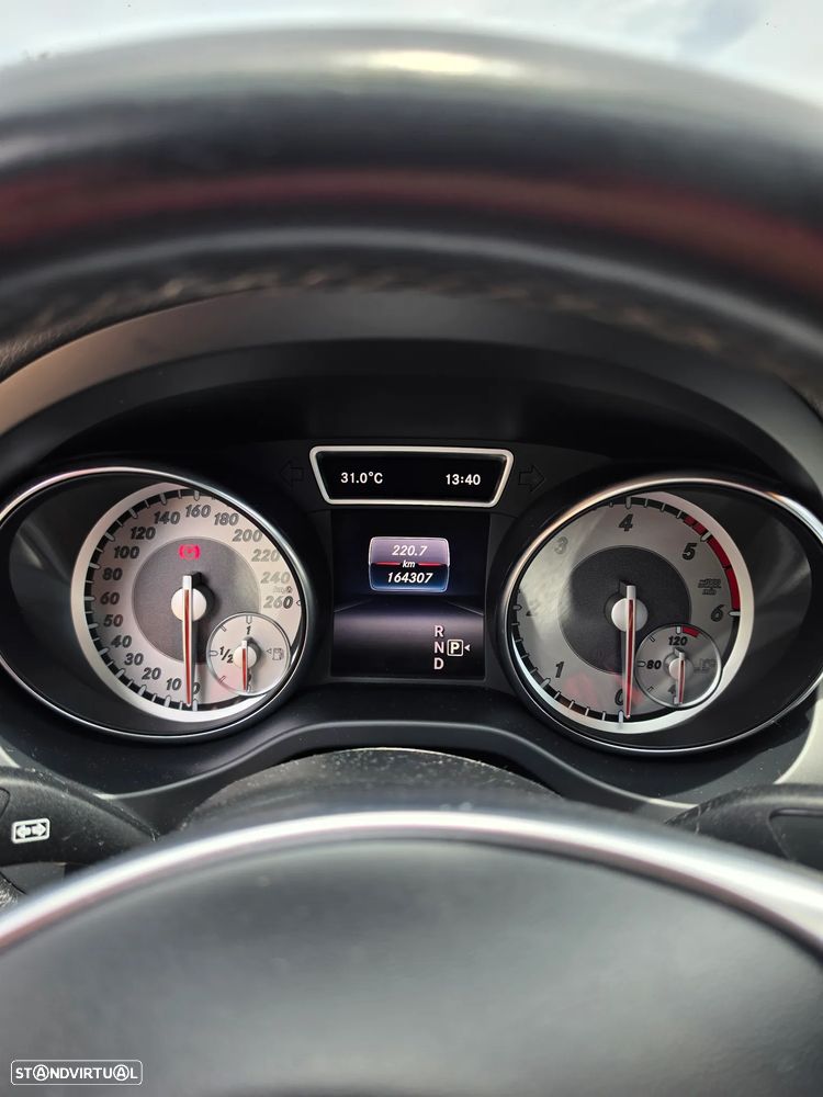 Mercedes-Benz CLA 220 (CDI) d 4Matic 7G-DCT AMG Line - 10