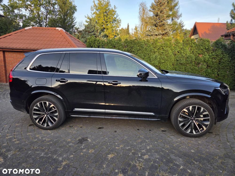 Volvo XC 90 - 1