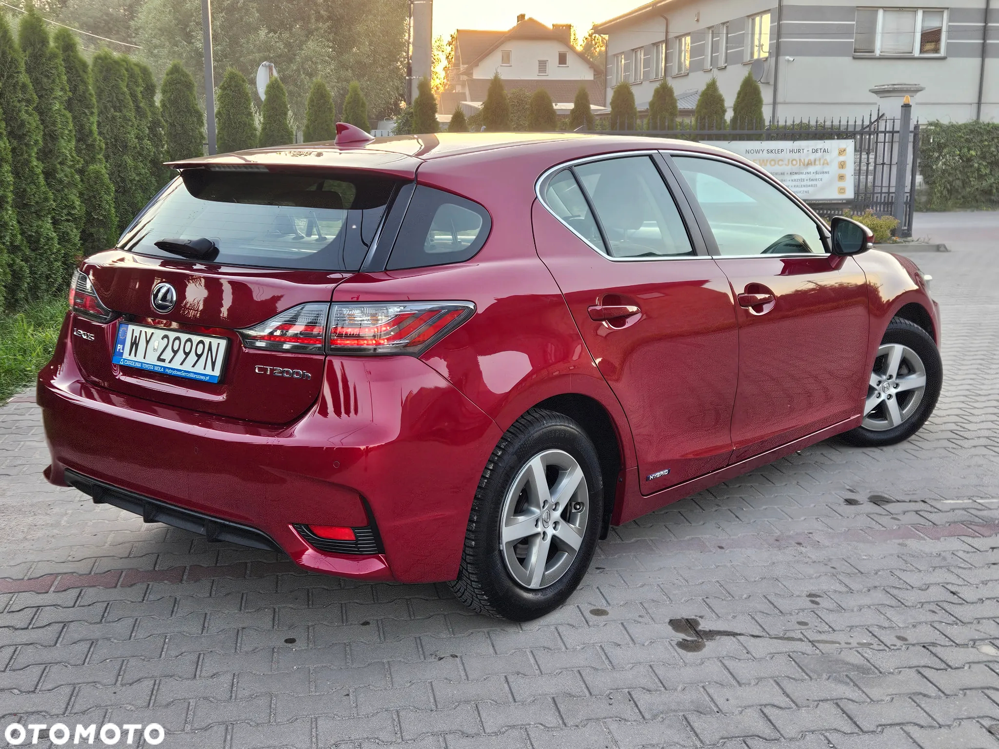 Lexus CT - 15