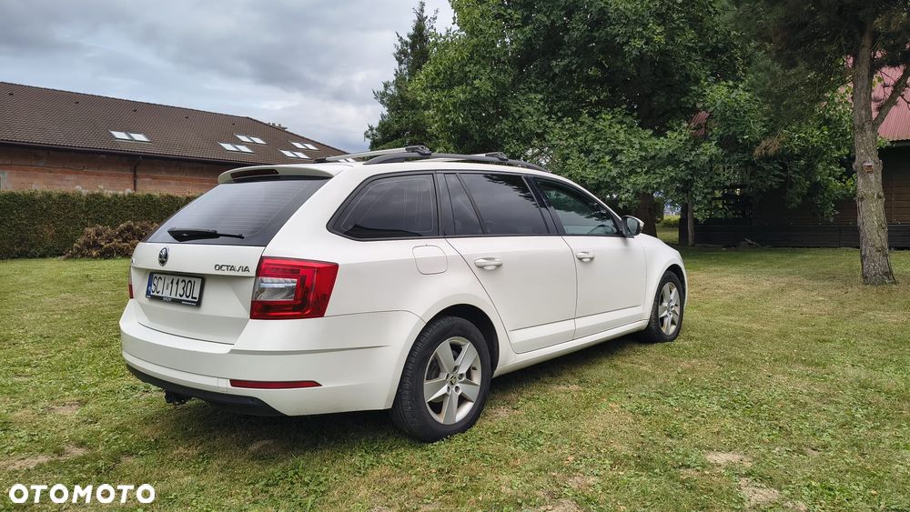 Skoda Octavia 1.6 TDI Ambition - 4