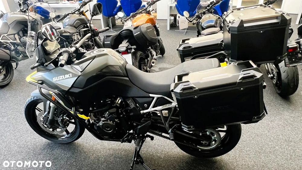 Suzuki V-STROM - 3