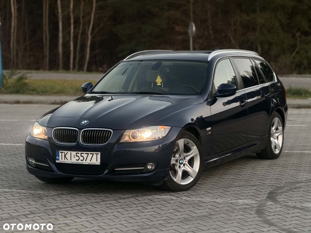 BMW Seria 3 325i xDrive Edition Exclusive - 1