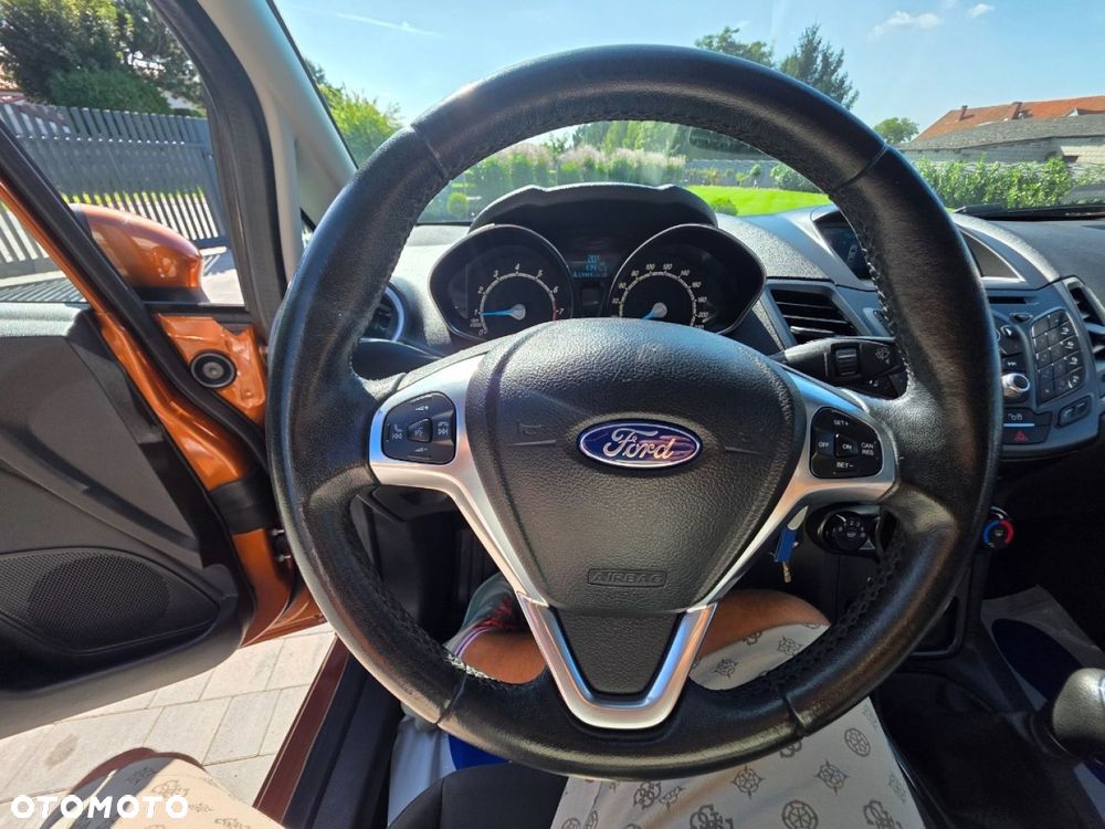 Ford Fiesta - 15