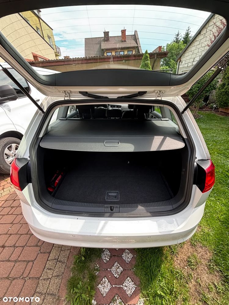 Volkswagen Golf 1.6 TDI BlueMotion Trendline - 13