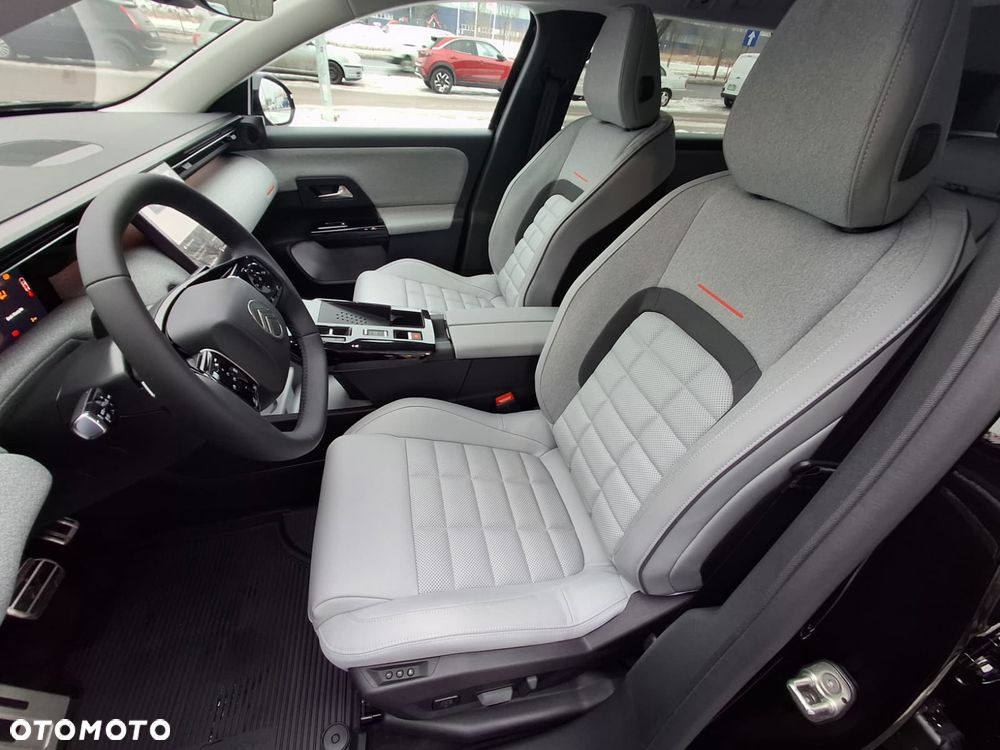 Citroën C5 Aircross 1.2 mHEV Max eDCT6 - 18
