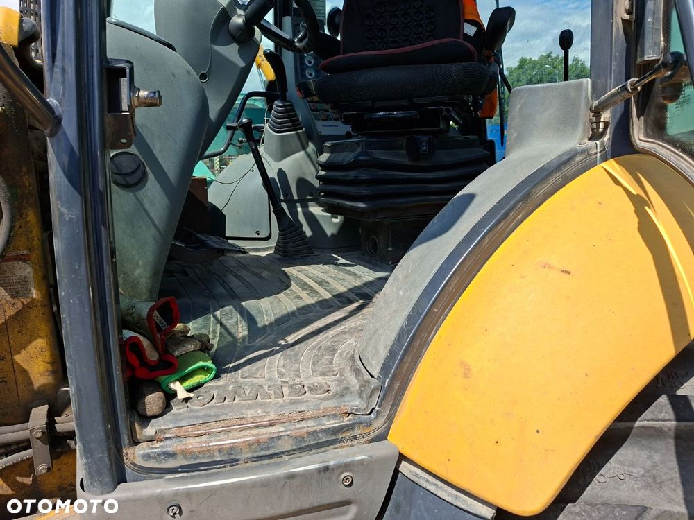 Komatsu Wb93R 4X4 - 9