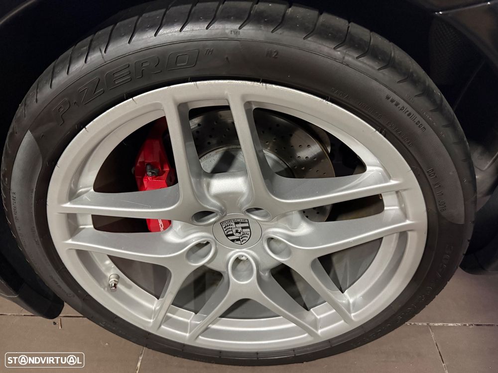 Porsche 911 (997) Carrera 4 S PDK - 37