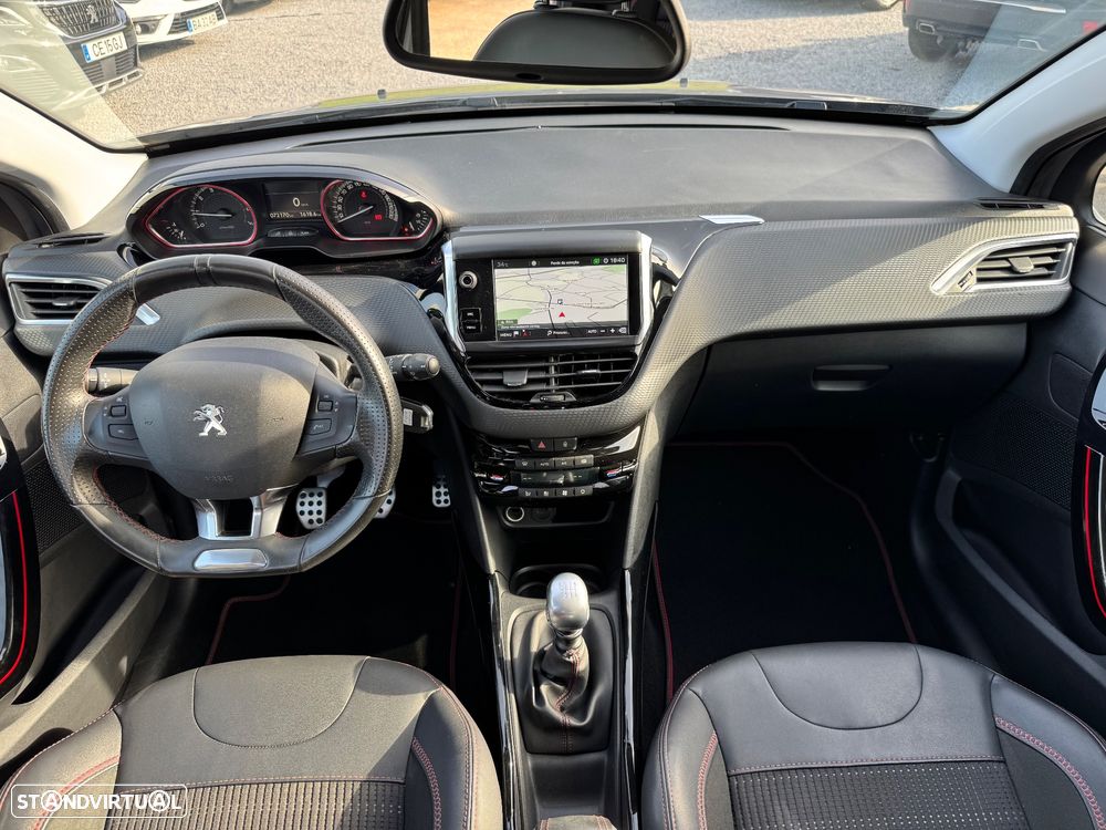 Peugeot 2008 PureTech 130 Stop&Start GT-Line Edition - 10