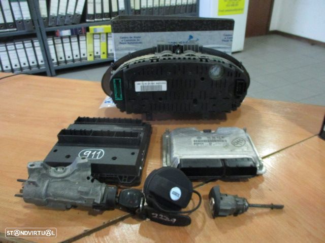 Centralina 045906019BR 6Q1937049F 1100801 SEAT IBIZA 2007 1.4 Tdi BOSCH - 3