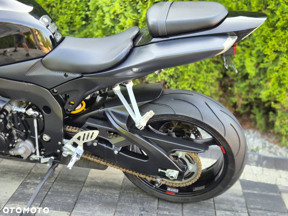 Suzuki GSX-R - 19