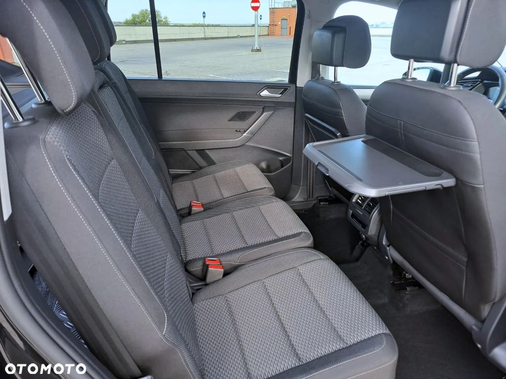 Volkswagen Touran 2.0 TDI BMT Comfortline DSG - 26