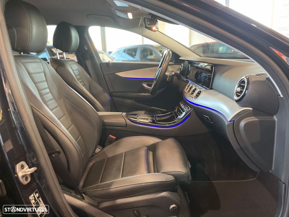 Mercedes-Benz E 300 de Avantgarde 4Matic - 32
