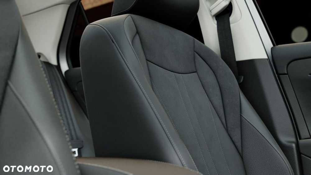 Volkswagen T-Roc - 16