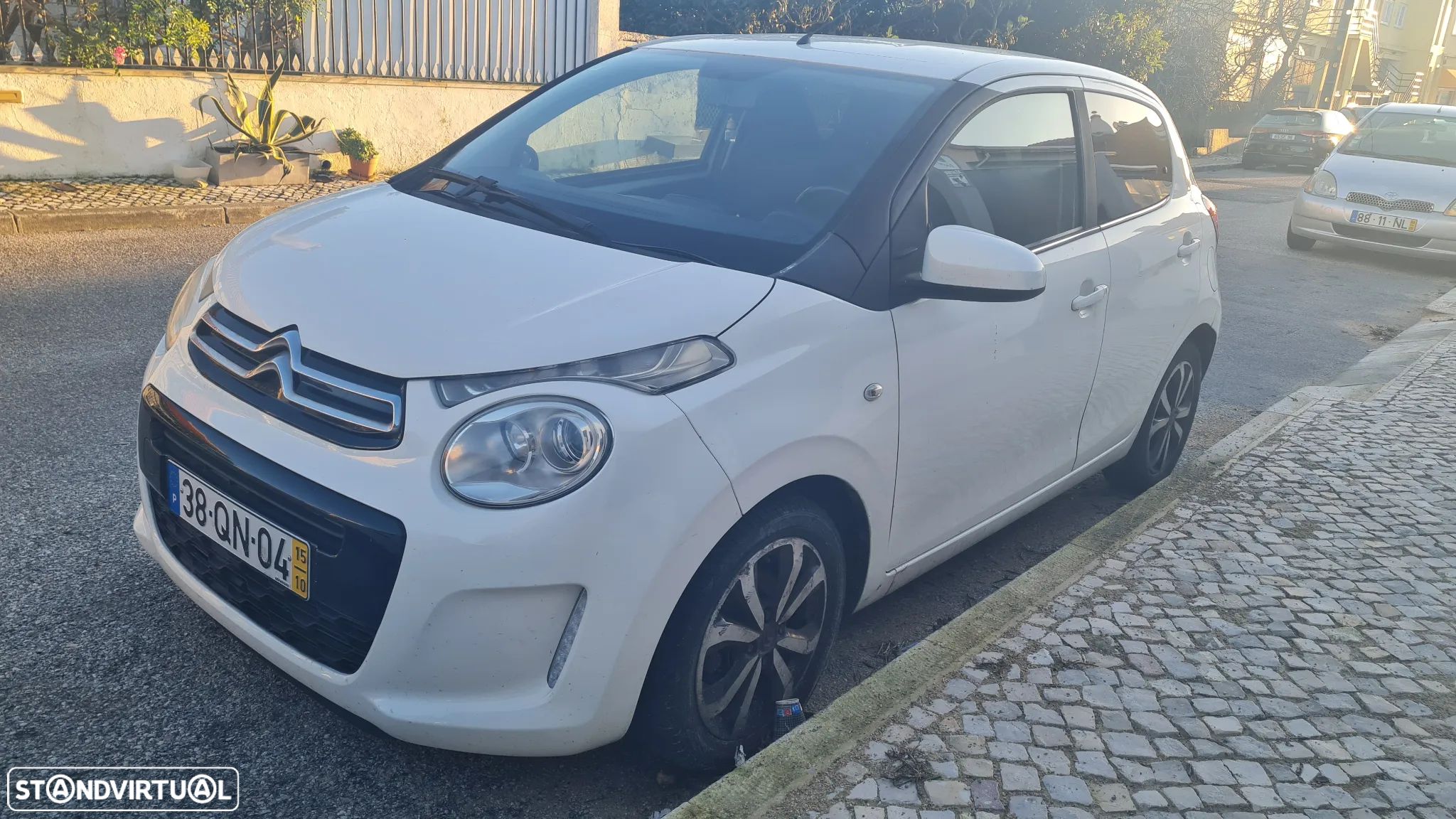 Citroën C1 1.2 VTi Shine - 1
