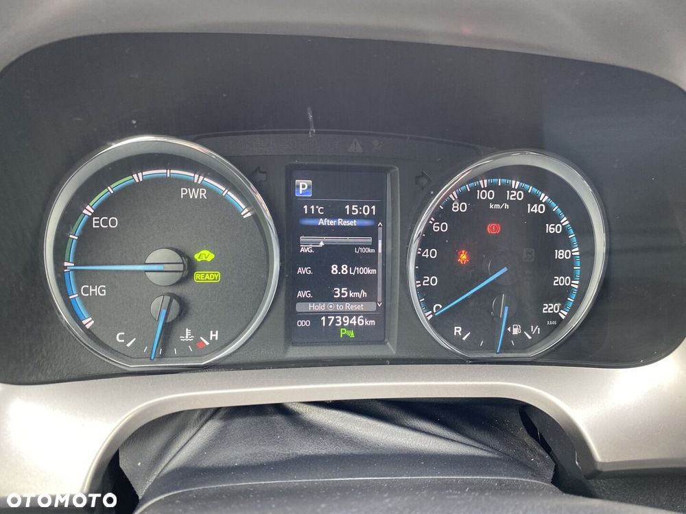 Toyota RAV4 Hybrid Premium 4x2 - 9
