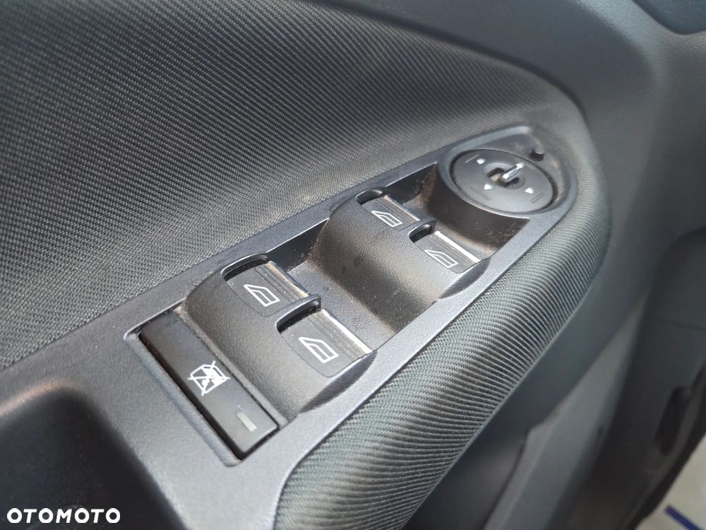 Ford C-MAX 1.6 TDCi Start-Stop-System Business Edition - 23