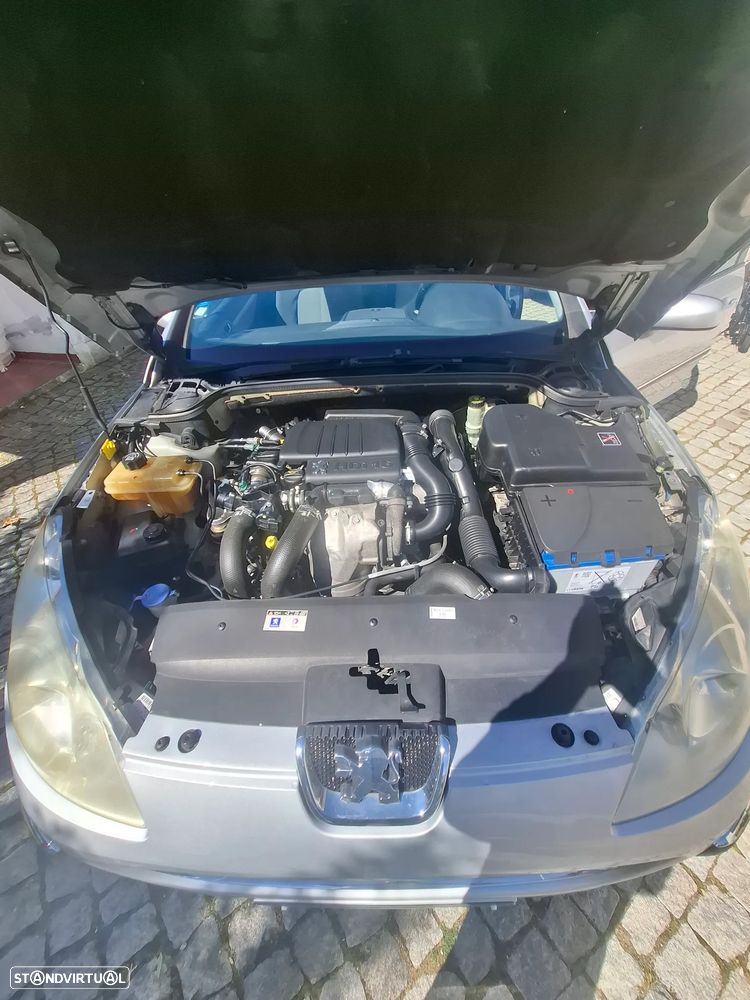 Peugeot 407 - 14
