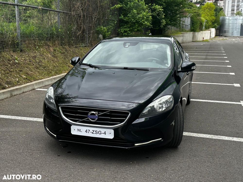 Volvo V40 D2 - 9