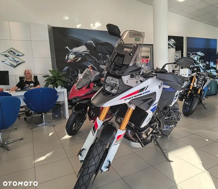 Suzuki V-STROM - 4