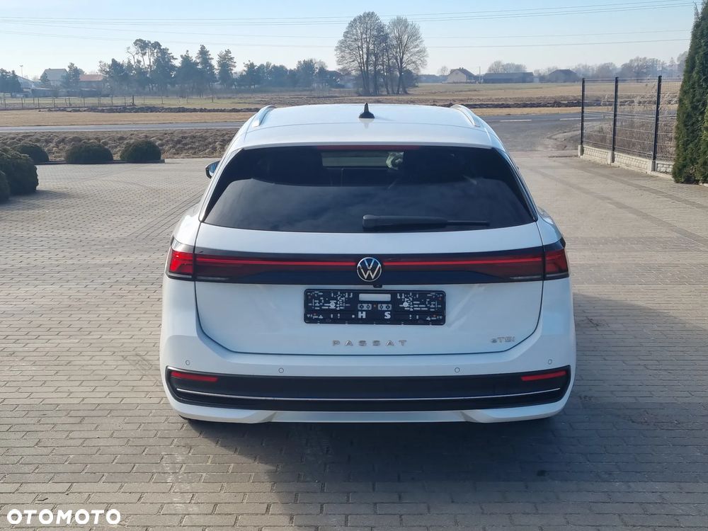 Volkswagen Passat Variant 1.5 TSI OPF DSG Business - 6