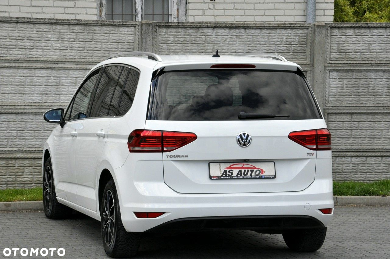 Volkswagen Touran 1.6 TDI SCR BlueMotion Technology DSG Comfortline - 3