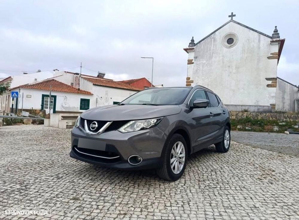 Nissan Qashqai 1.5 dCi N-Connecta - 2