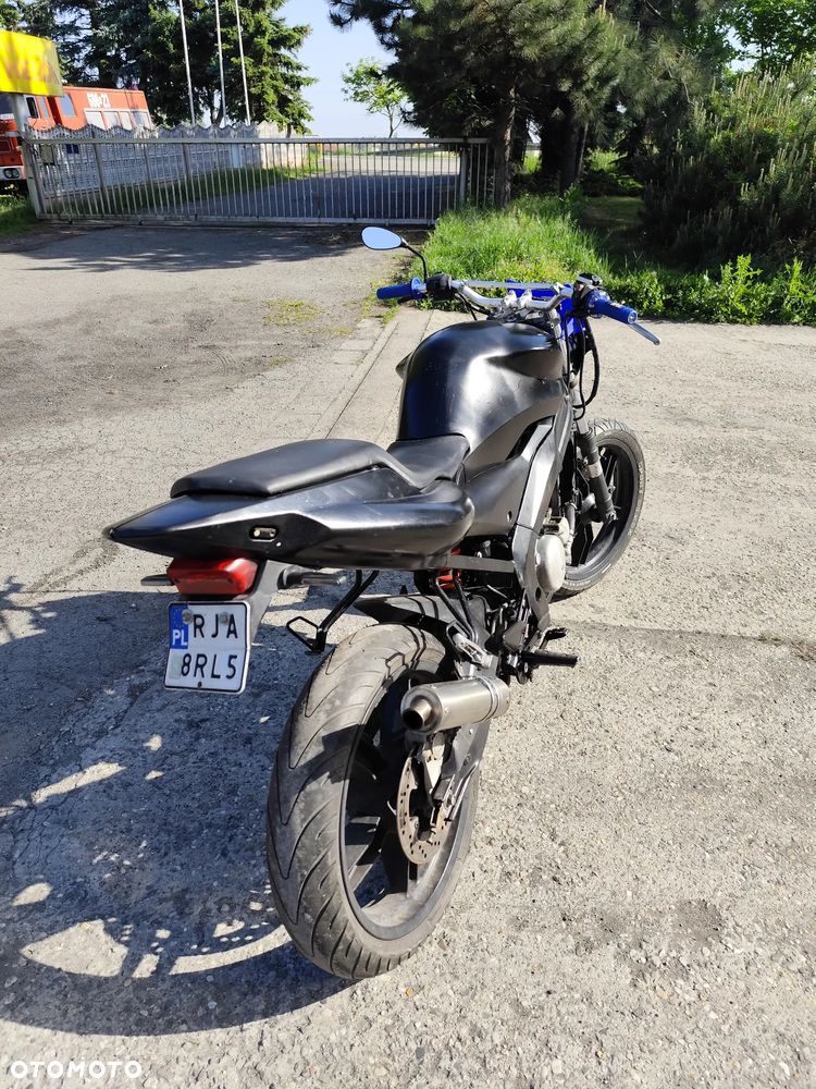 Yamaha TZR - 2