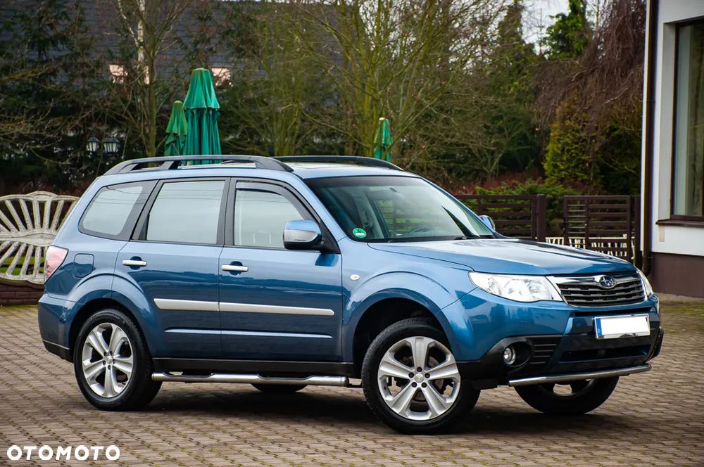 Subaru Forester 2.0X Exclusive - 10