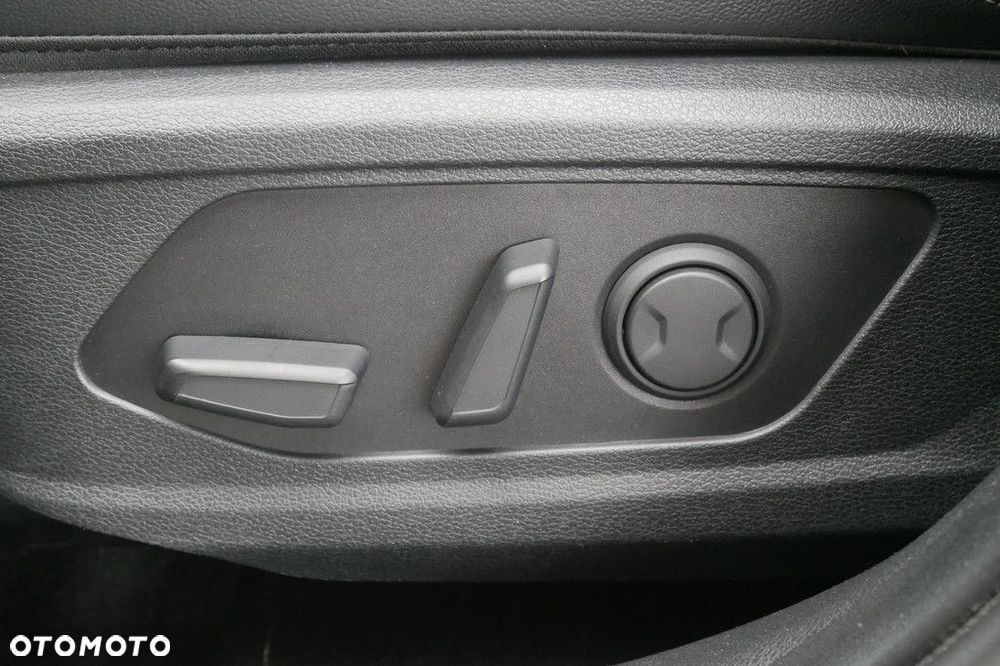 Kia Sportage - 36