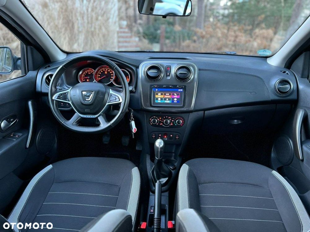 Dacia Sandero Stepway TCe 90 (S&S) Prestige - 9