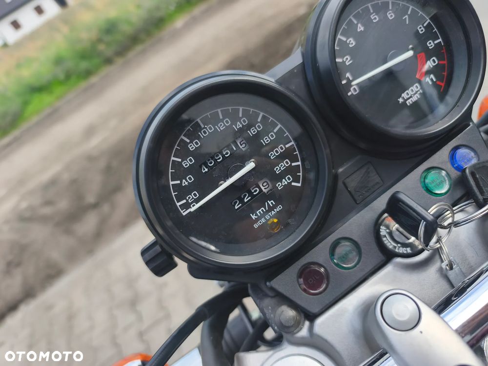 Honda CB - 33