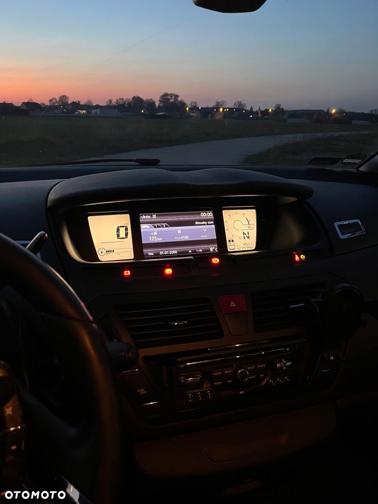 Citroën C4 Picasso 1.6 THP Exclusive - 5