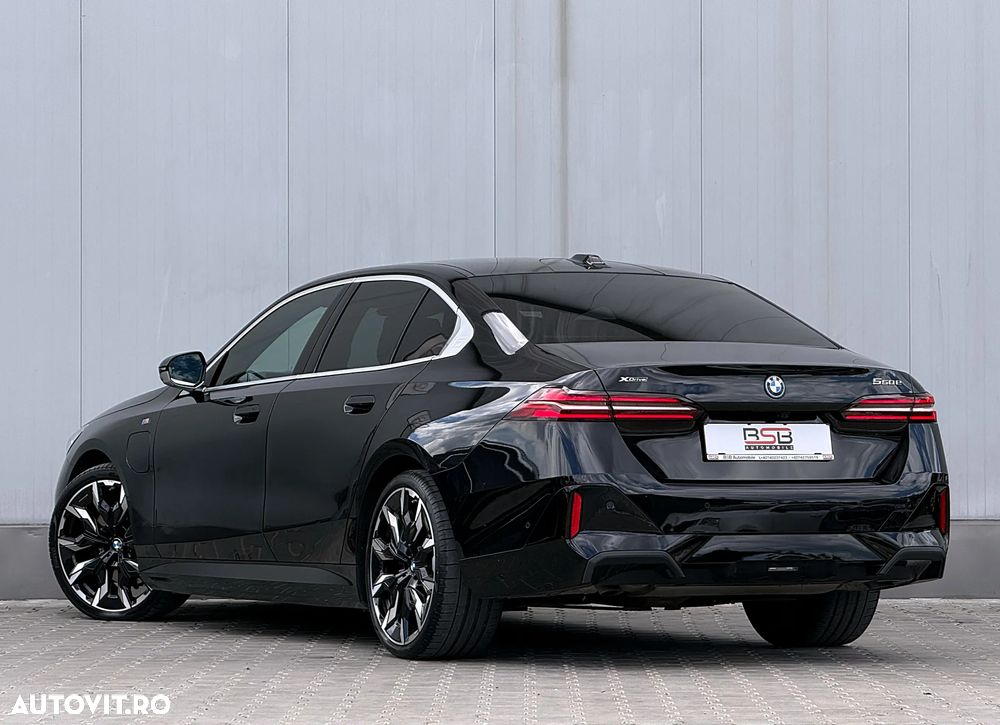 BMW Seria 5 550e xDrive AT PHEV - 4