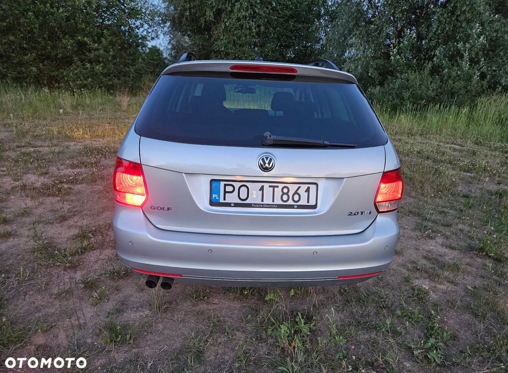 Volkswagen Golf 2.0 TDI Highline - 16