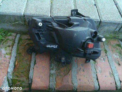 SSANGYONG TIVOLI 15-19 HALOGEN PRAWY ORYGINAŁ 83202-35500 - 6