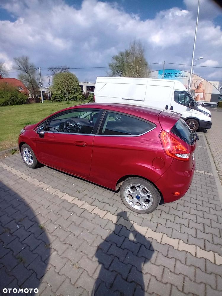 Ford Fiesta 1.6 TDCi DPF Trend - 5