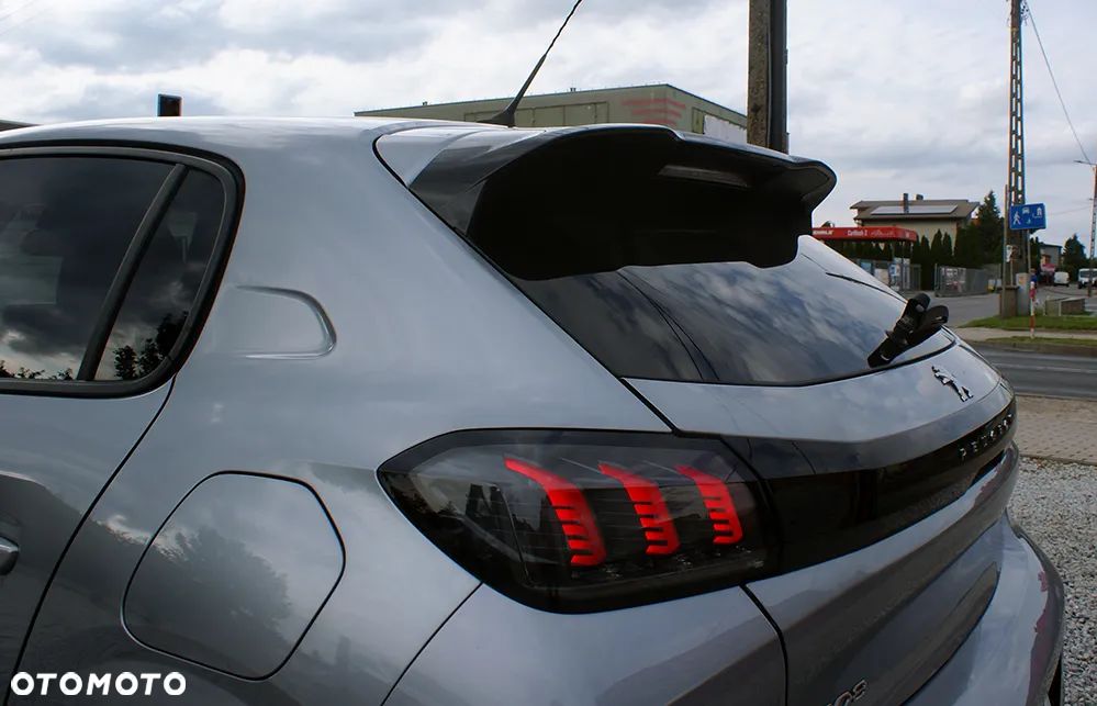 Peugeot 208 1.2 PureTech Allure S&S EAT8 - 20