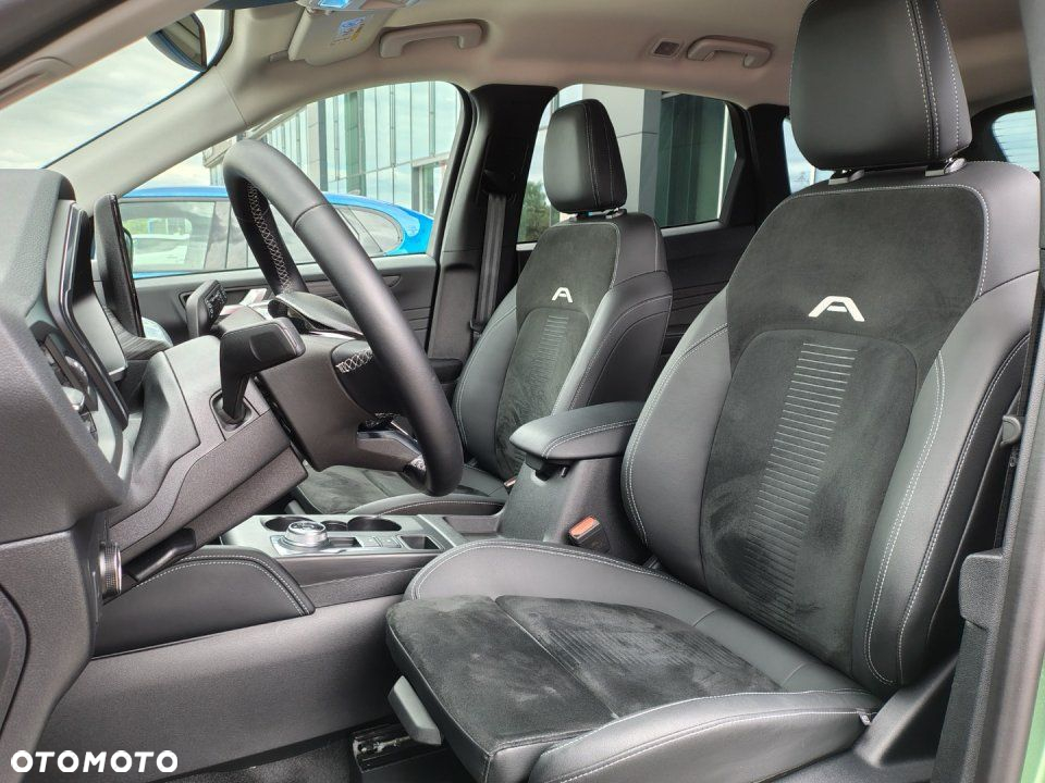 Ford Kuga - 20
