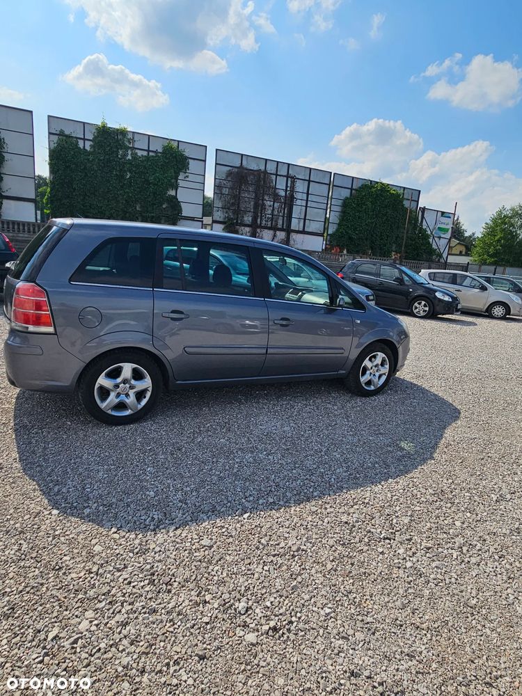 Opel Zafira 1.8 Elegance - 9