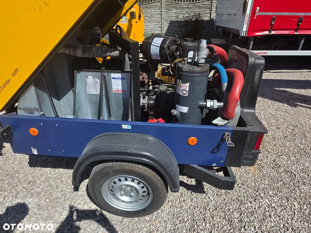 Compair C 50  5 m 3 KOMPRESOR MOBILNY KRAJOWY I WŁAŚCICIEL SERWISOWANY - 12