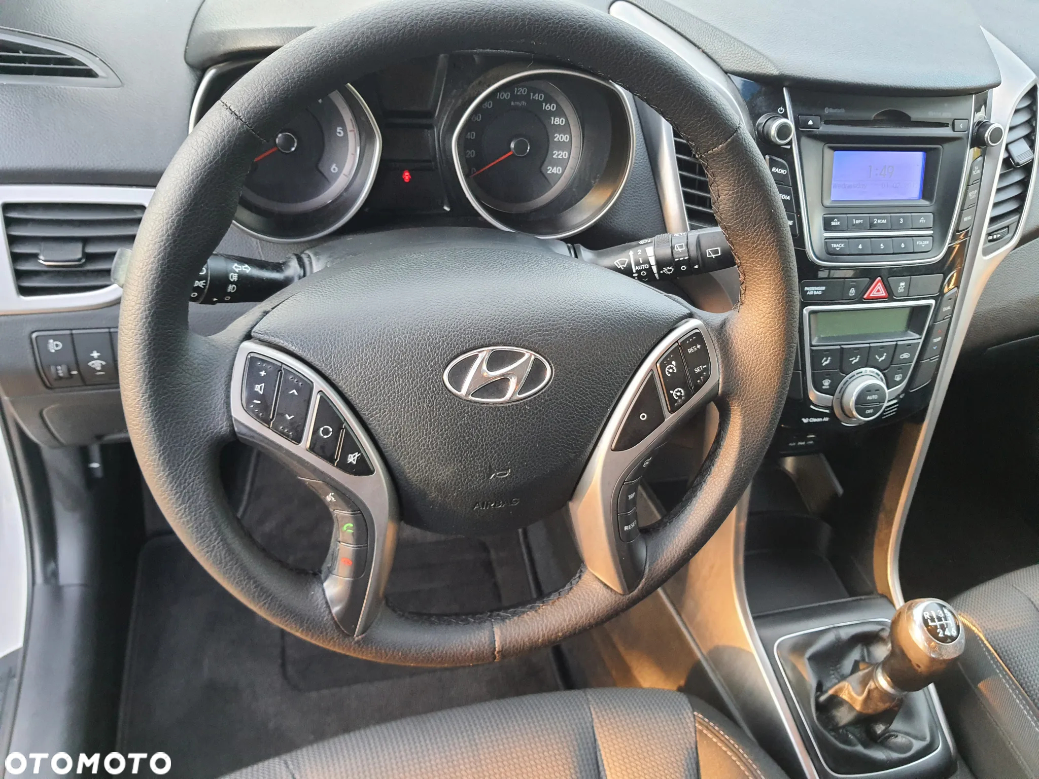 Hyundai i30 Kombi 1.6 CRDI Family+ - 18