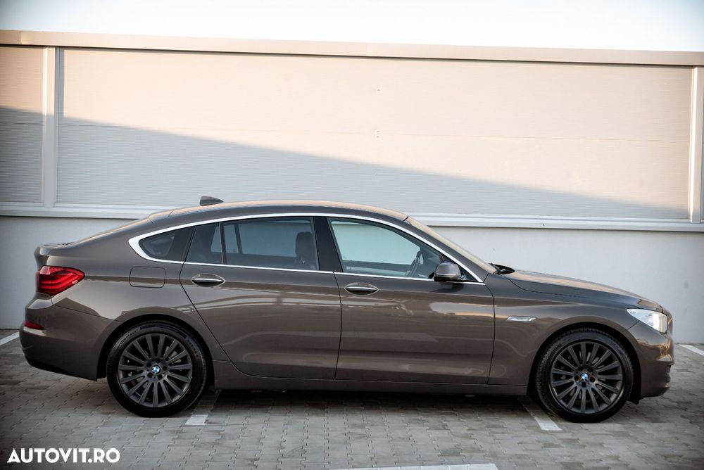 BMW Seria 5 520d Gran Turismo - 10