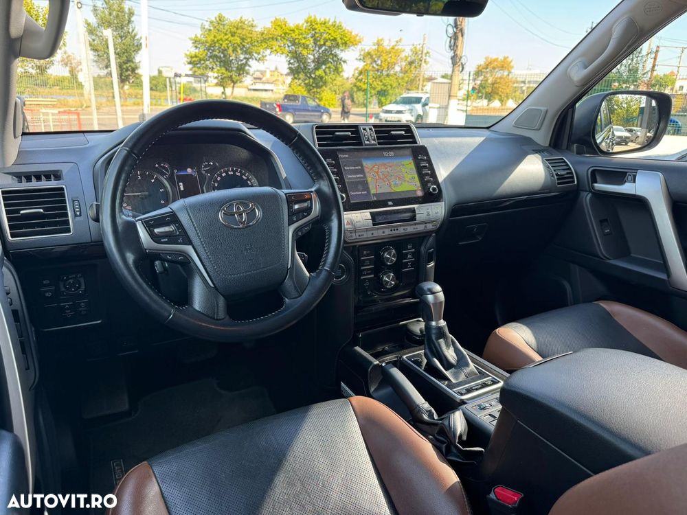 Toyota Land Cruiser 2.8l D-4D 204 CP A/T 7 locuri Luxury AVS Brown - 16
