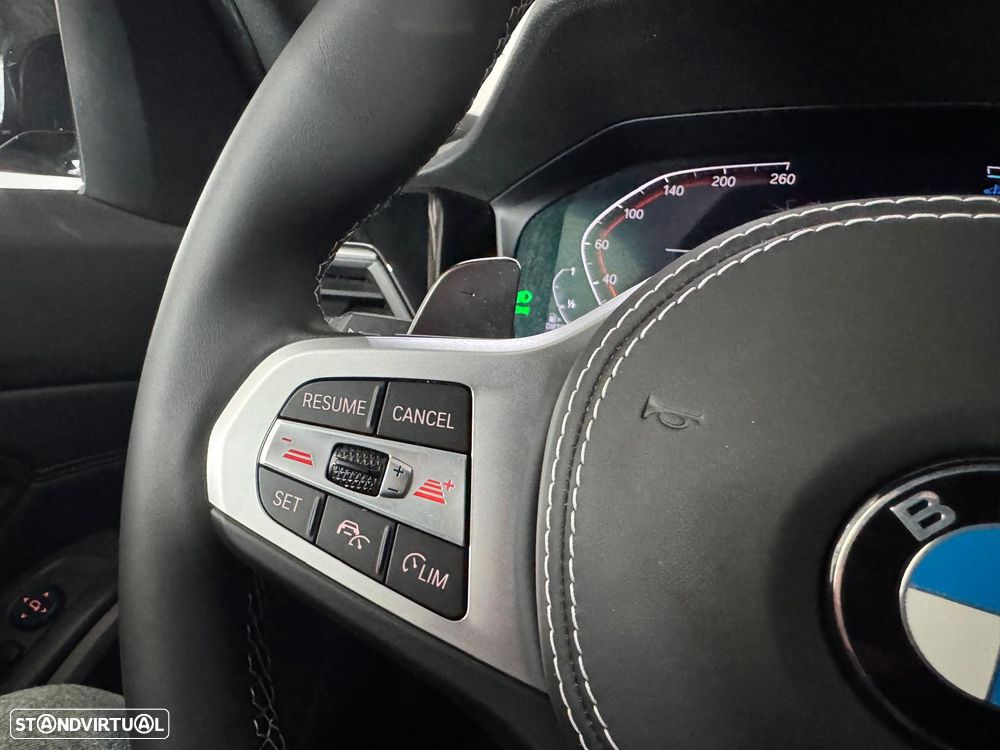 BMW 330 e Pack M Auto - 19