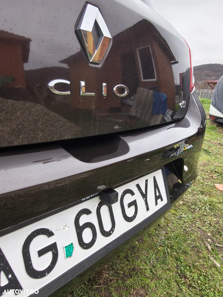 Renault Clio 1.5 dCi 90 FAP Luxe - 25