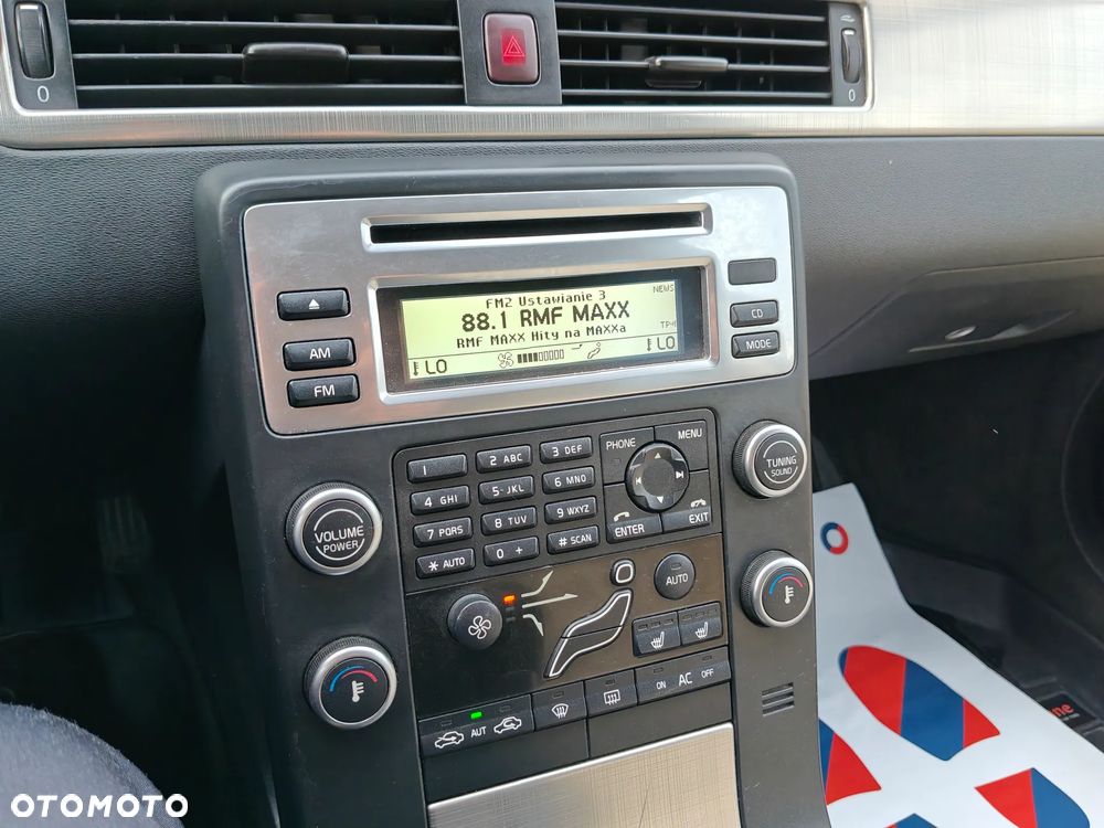 Volvo V70 2.0D Kinetic - 23