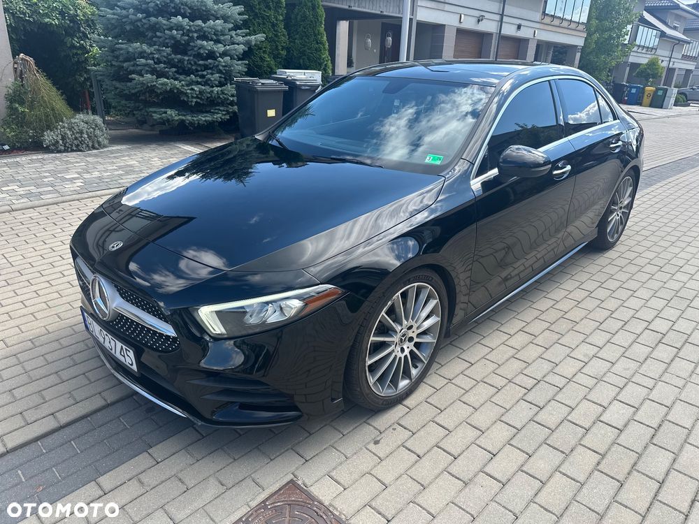 Mercedes-Benz Klasa A 220 4-Matic AMG Line 7G-DCT - 24