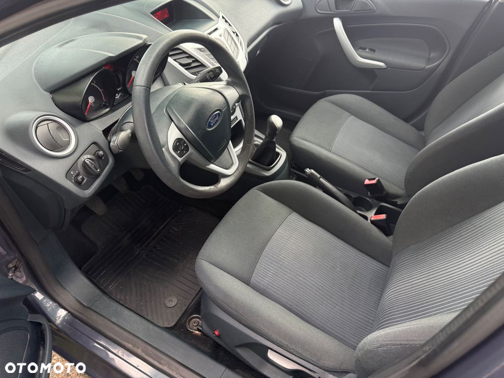 Ford Fiesta 1.25 Trend - 19