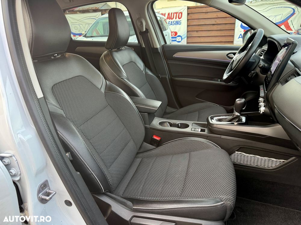 Renault Arkana E-TECH RS Line - 18