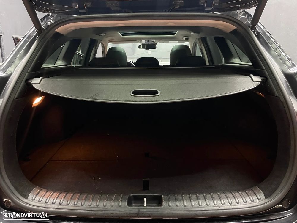 Kia Ceed SW 1.6 CRDi TX+SRF 7DCT - 22